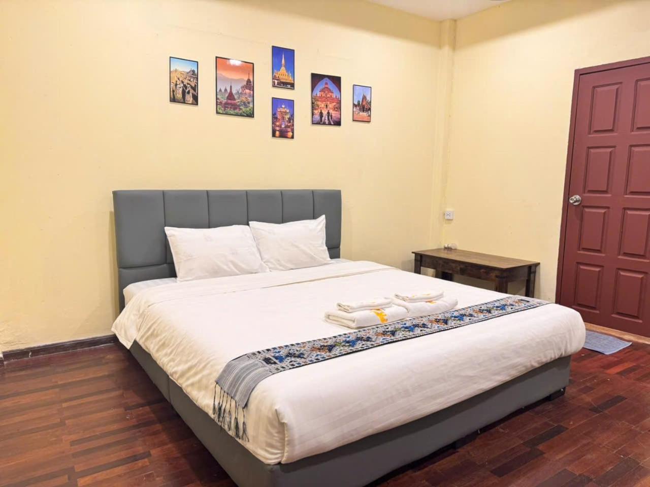 Yula Hotel Thatluang Vientiane Exterior foto